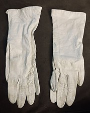 VTG 1950 s Wrist Length Lined Ivory Kid Soft Leather Gloves 10 " X 8"