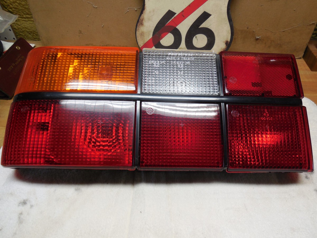 Volvo 740/760 OE left rear tail lamp assembly w/bulbs, CIBIE