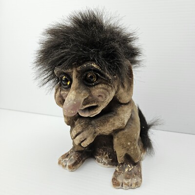 NYFOAM Trolls Of Norwegian #170 Thinking Troll w/ Tail Bag