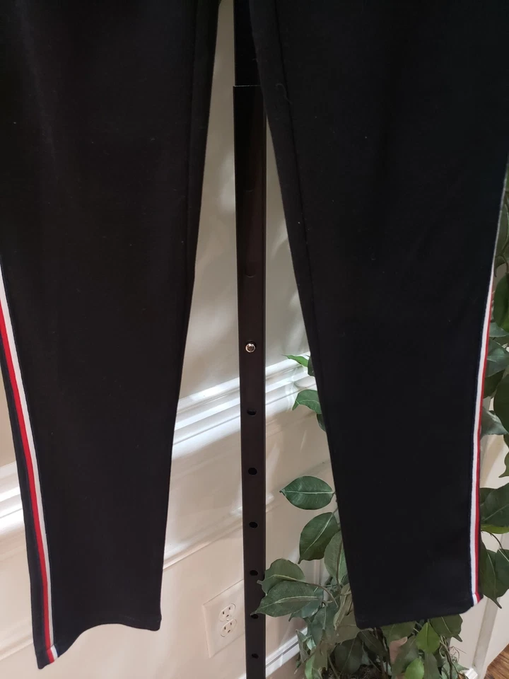 Calça Tommy Hilfiger Feminina Preta Viscose Sólida Elástica Cintura Frente Plana Tamanho XS - Imagem 3 de 4