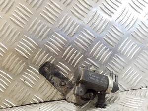 Volkswagen PASSAT B4 1995 Diesel 66kW Turbolader Druckwandler Magnetventil