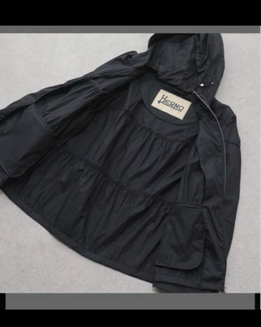 Excellent condition Herno nylon jacket blouson sh… - image 8