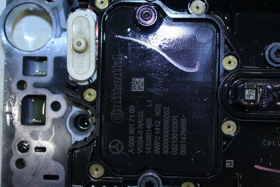 Mercedes-Benz ML350 2014-2015 3,5 L tracción trasera 7 velocidades transmisión automática cuerpo de válvula 96 k Foto 3 de 4