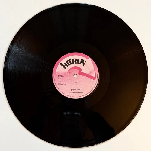 Errol Holt - Sweet Reggae Music / Prince Fari - Hairdressing Salon. Hitrun dub.