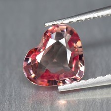 0.81Ct Heart_ Unheated Pink Malaya Garnet From Tanzania
