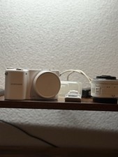 SAMSUNG NX2000 20.3MP DIGITAL CAMERA WHITE KIT W/20-50MM LENS WORKS GOOD