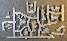 Khorne Berzerker 16 Berzerker Chainblade World Eaters Warhammer 40k - NoS x1