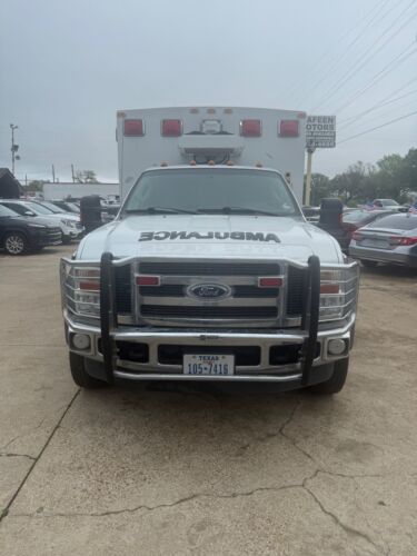 2010 FORD F450 XLT BRAUN AMBULANCE with 86k miles ALL LIGHTS AND SIRENS WORK