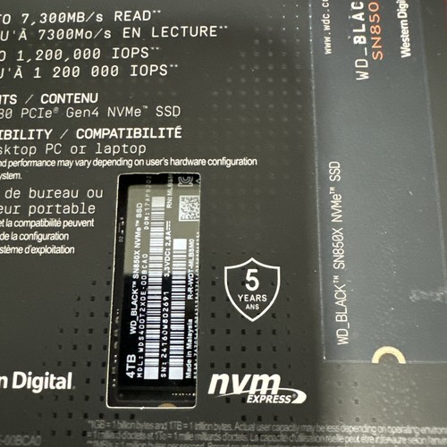 WD WD_BLACK SN850X 4TB Interne NVMe SSD (WDBB9G0040BNC-WRSN) VERSIEGELT 7300MB NEU - Bild 3 von 7