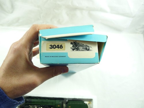 IDEA REGALO vecchio TRENINO VINTAGE MARKLIN ANNI 60 LOCOMOTIVA 3046 SNCF - Foto 13 di 22