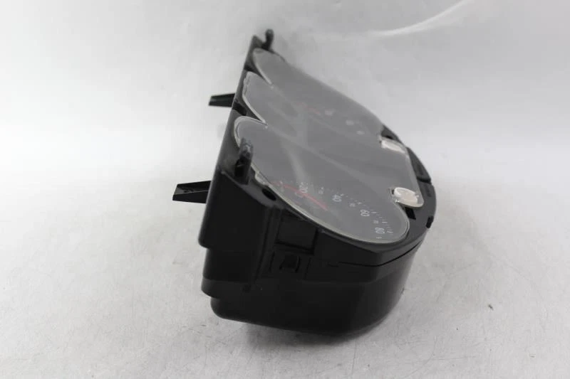 Speedometer Cluster 148K Miles MPH Fits 2006-2007 VOLKSWAGEN PASSAT OEM #28060 - Image 3 of 4