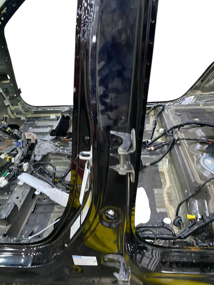 2023 2024 2025 HONDA CR-V OEM LH LEFT SIDE CENTER PILLAR *STRUCTURE CUT* Foto 4 de 4