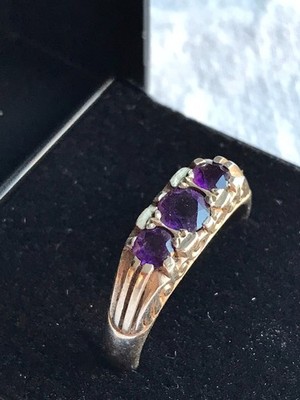 Stunning Fully Hallmarked Decorative Silver 3 Amethyst Set Ring LDN 1996 Size W