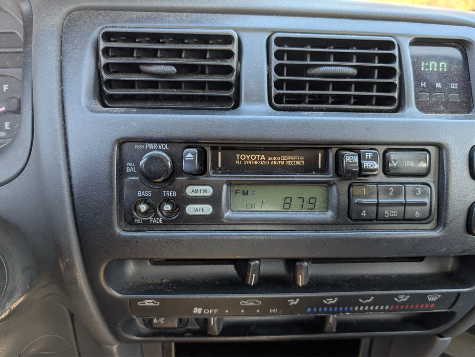 93-97 Toyota Corolla OEM AC Heater Climate Control Dash Bezel Trim, Vent & Clock - Image 3 of 4