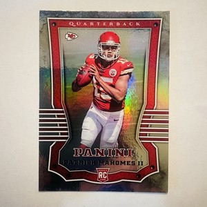 2017 Panini Patrick Mahomes II #104 Shining Armor Rookie RC