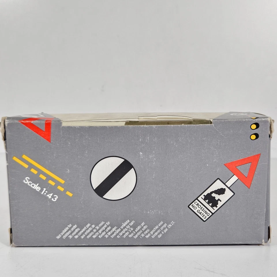 Kit Modelo Ambulancia de Campo Corgi Classics 923 Thornycroft 1929 Escala 1:43 Caja Original. Foto 4 de 4