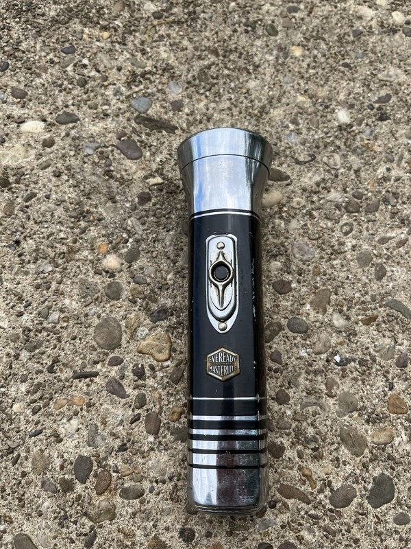 1950s Vintage Eveready Masterlite Black Silver Flashlight, No Bulb