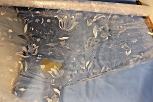 Window Privacy Film Translucent Floral Pattern Plastic 23.6" by 157.4" Zyggts