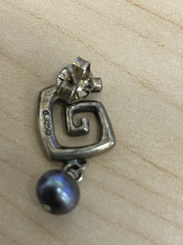 Pendiente colgante Silpada W1194 plata esterlina martillada iridiscente gris oscuro perla Foto 3 de 4