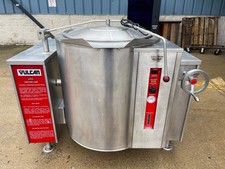 Used Vulcan VGLT-40 NG Stainless 40 Gallon Jacketed Tilting Steam Kettle 100,000