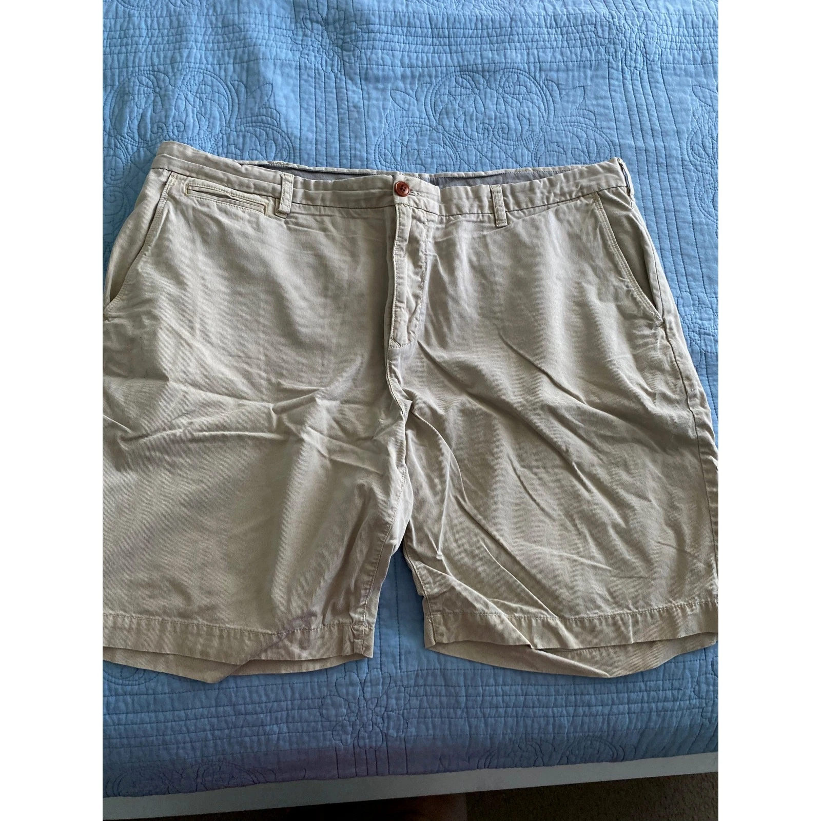 Mens Tommy Hilfiger Size 40 Khaki Shorts