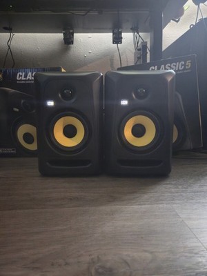 KRK Systems Classic 5 Powered Studio Monitor CL5G3-NA