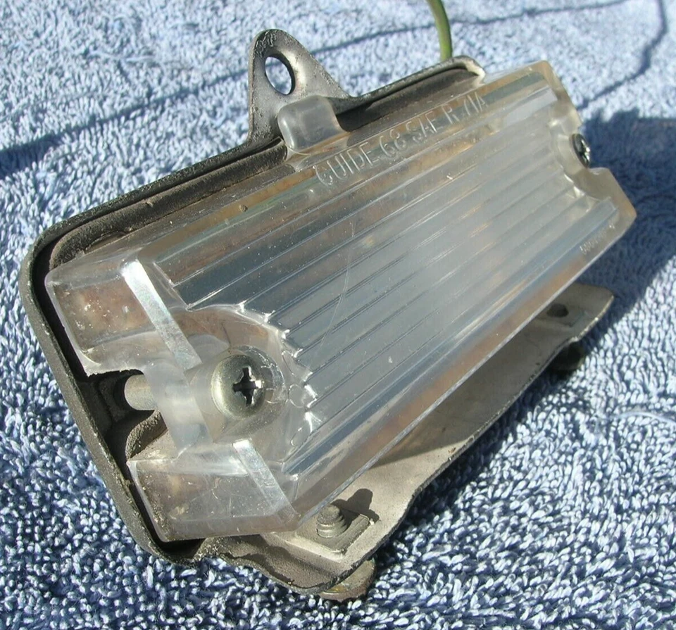 Cadillac Deville Fleetwood Calais 1970 conjunto de lentes de luz inversa de respaldo OEM Foto 3 de 4