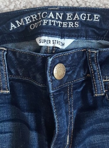 Pantalones de mezclilla ajustados para mujer AMERICAN EAGLE súper elásticos - talla 4 - 28 x 30 - Imagen 4 de 5