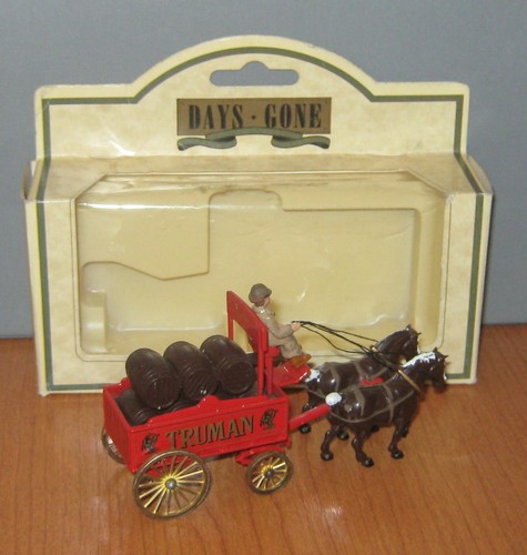 Lledo Days Gone DG31004 Horse Drawn Brewers Dray Trumans Code 3 - Picture 2 of 2