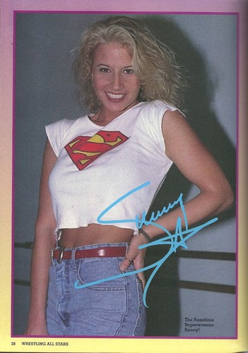 EB1104 Sunny 2X signed Vintage Wrestling Magazine w/COA - Picture 3 of 4