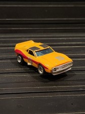 AFX AMC JAVELIN 5 YELLOW/RED/SILVER HO SLOT CAR MAGNA TRACTION CHASSIS