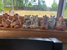 7 Collectible Russ Shelf Sitters -- 3" Piggies, Bunnies, Cat, Chickie, Bear