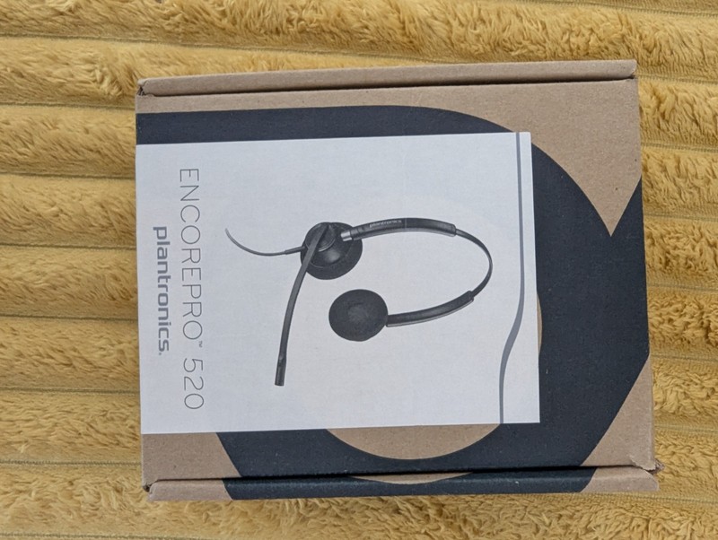 Plantronics EncorePro HW520 Black Headband Headsets NEW