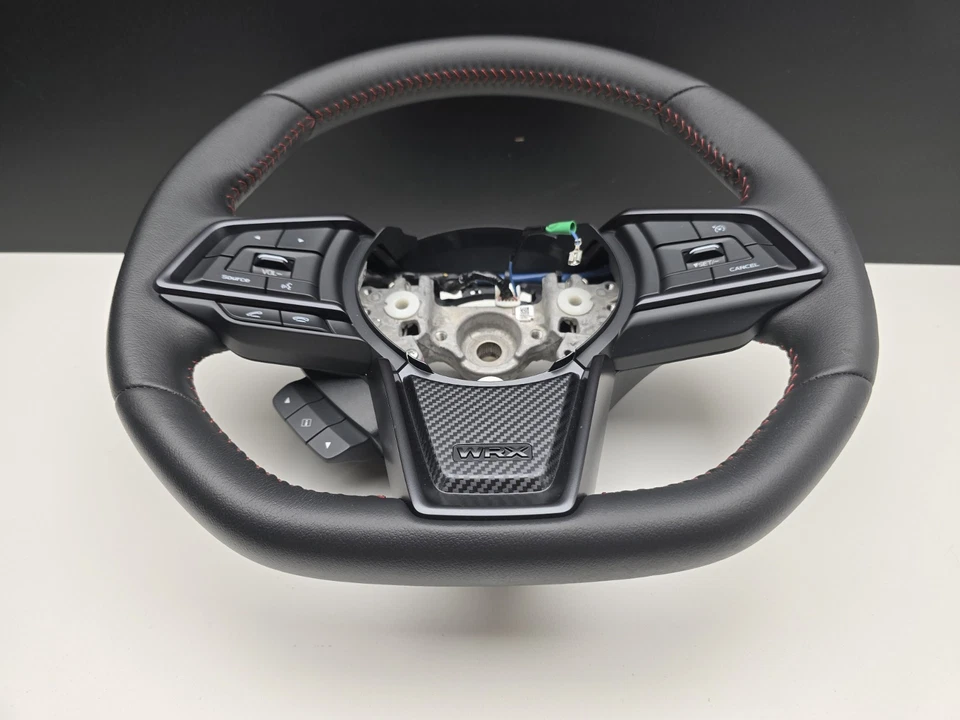 Volante 22-23 SUBARU WRX negro con control de crucero Foto 2 de 4