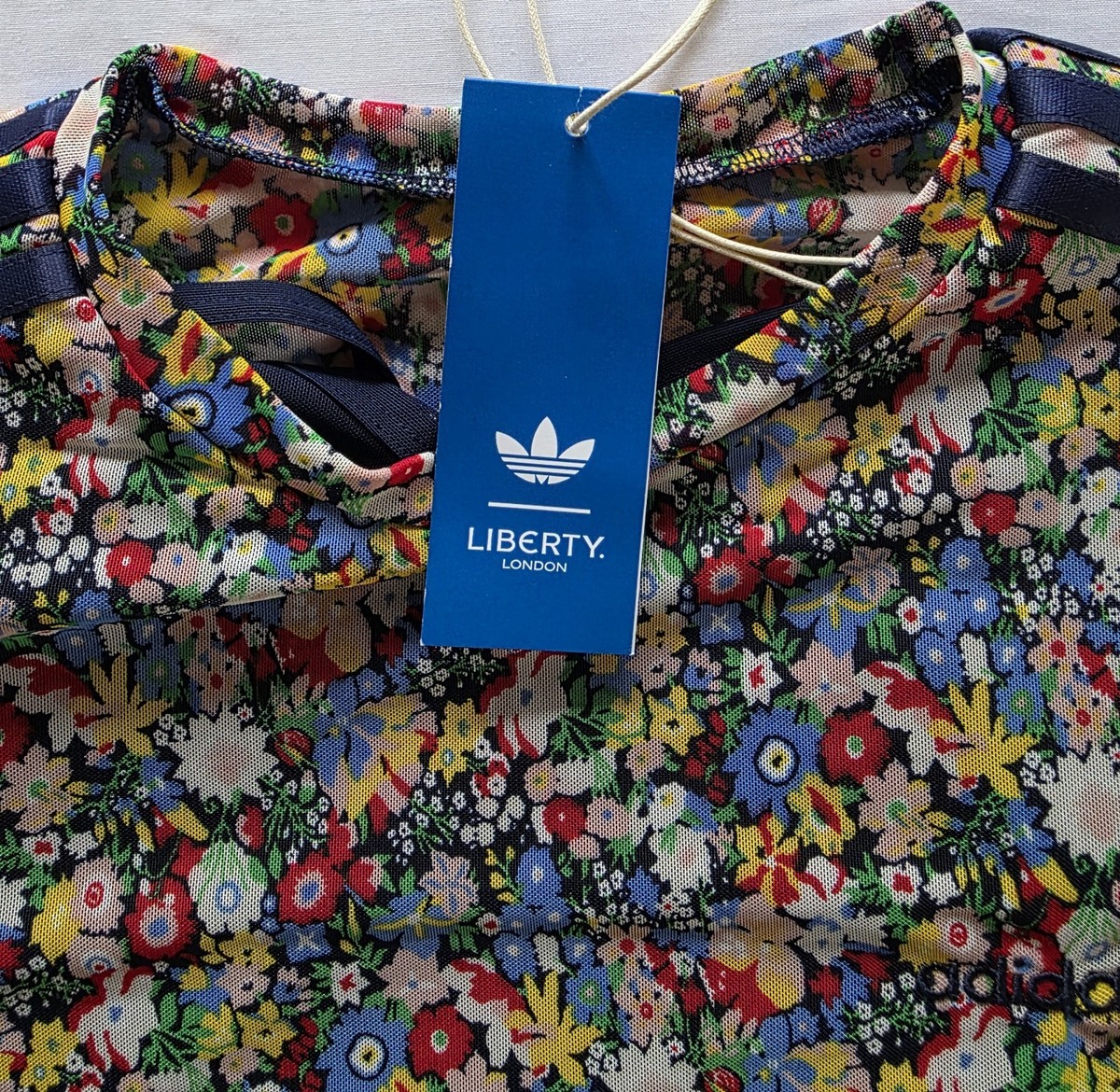 アディダスadidas Originals x Liberty London Mesh Maxi Dress adidas Originals Women's Liberty London Mesh Maxi Dress