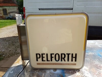 Enseigne Lumineuse Double Façe " Pelforth " - Photo 1/4
