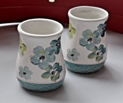 Vintage PELA STUDIOS Ceramic BATHROOM CUP Toothbrush Holder 4.25'' Tall