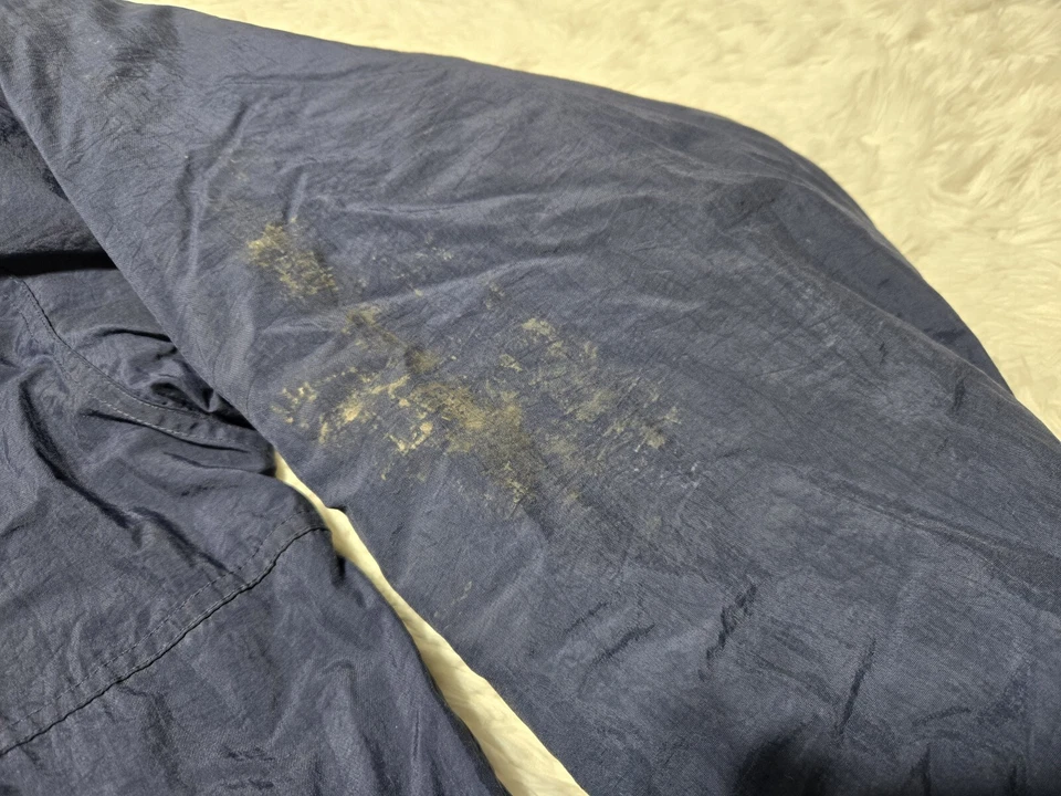 Vintage Michigan Wolverines Puffer Full Zip XL Jacket Starter Collared FLAWS* - Image 3 of 4