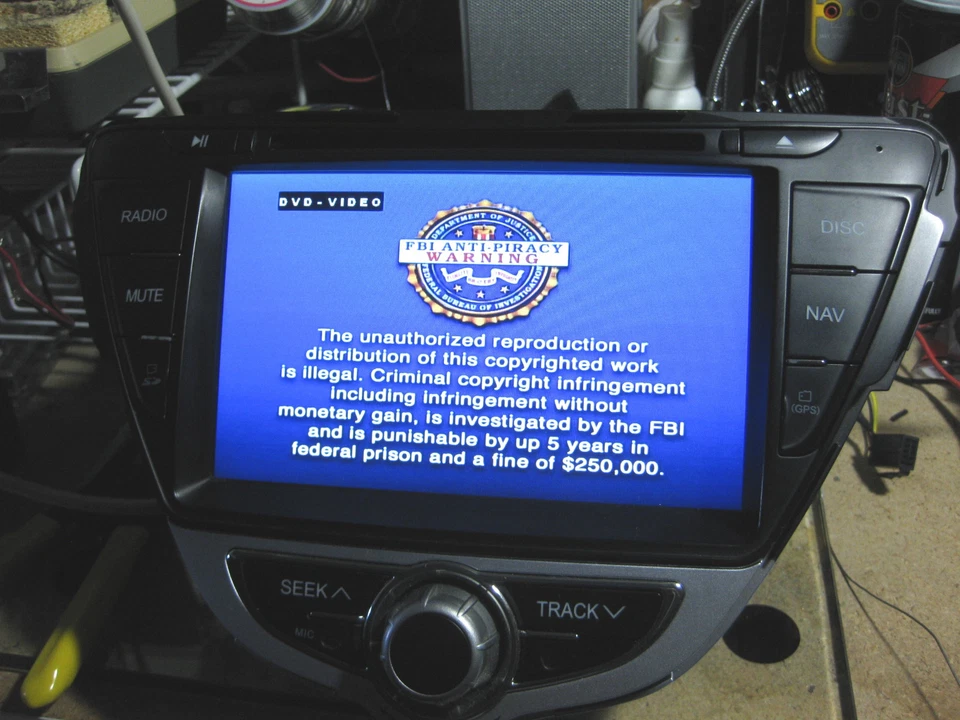 ROSEN DS-HY1130 Hyundai Elantra 2011-12 LCD / DVD Player/ Navigation Receiver - Image 4 of 4