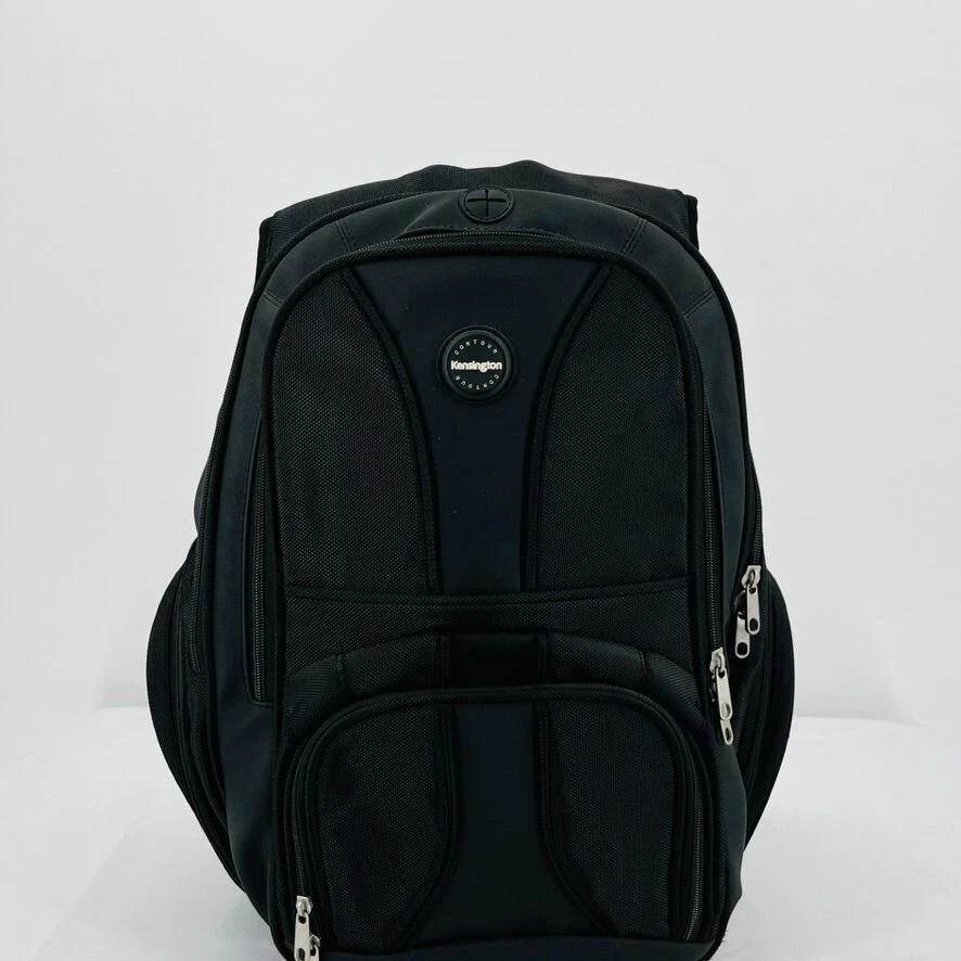 Mochila contorno negra Kensington modelo K62238 se adapta a cámara portátil de 16' Foto 4 de 4