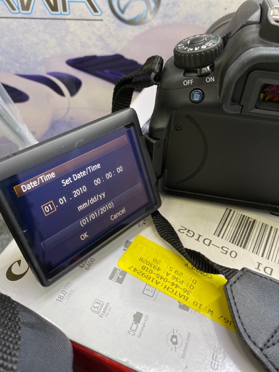 CANON DS126281 with Lens (WLJ003960) | eBay
