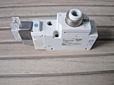 SMC Solenoid Valve P/N: VQZ332R-5M1-C6 FREE SHIPPING