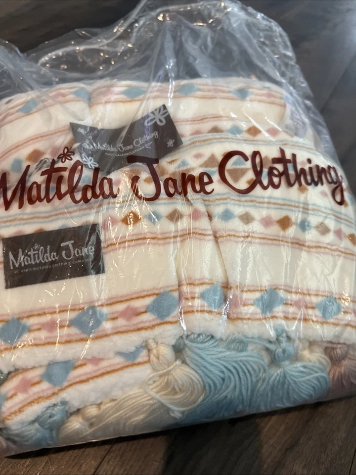 NWT Matilda Jane Tasseled throw Blanket New In Bag - Image 4 of 4