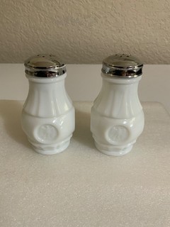 Vintage Weatmoreland Eagle Milk Glass Salt and Pepper Shakers Small C