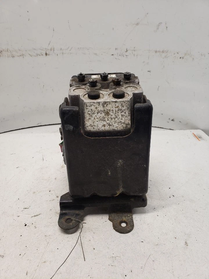 Антиблокировочная тормозная деталь модулятор в сборе 4 двери подходит для 02-04 ISUZU RODEO 1445135 - Изображение 2 из 4