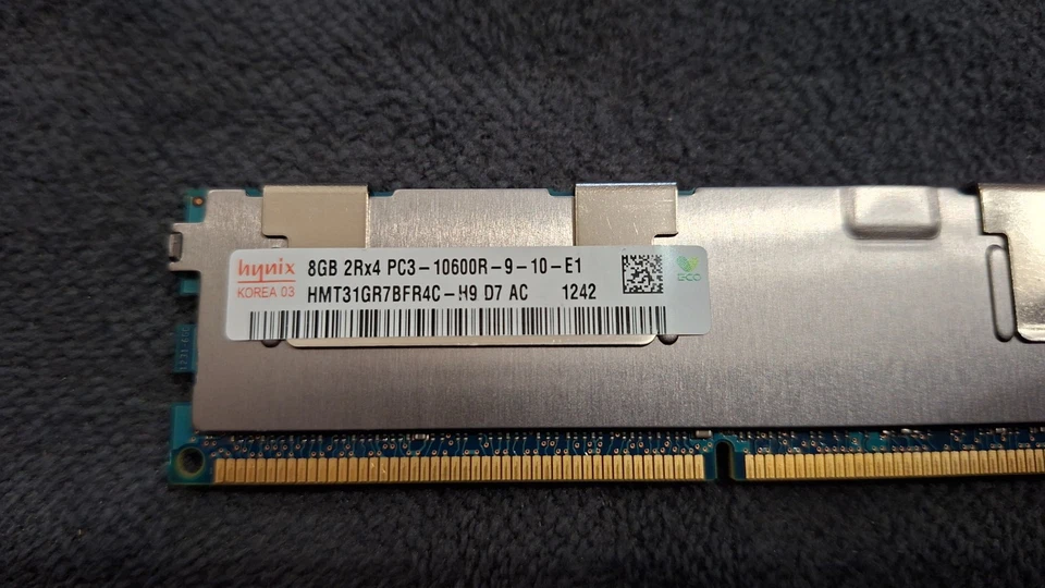 Hynix 16x8GB DDR3-1333 PC3-10600R ECC REG 2Rx4 RDIMM Servidor RAM Lote 128GB Foto 4 de 4