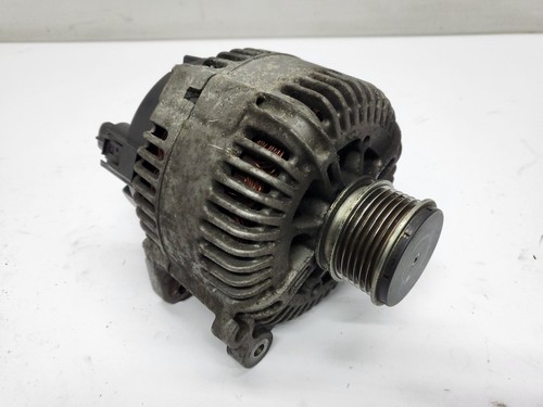 VW Passat B6   Lichtmaschine Generator   021903026L   (08)