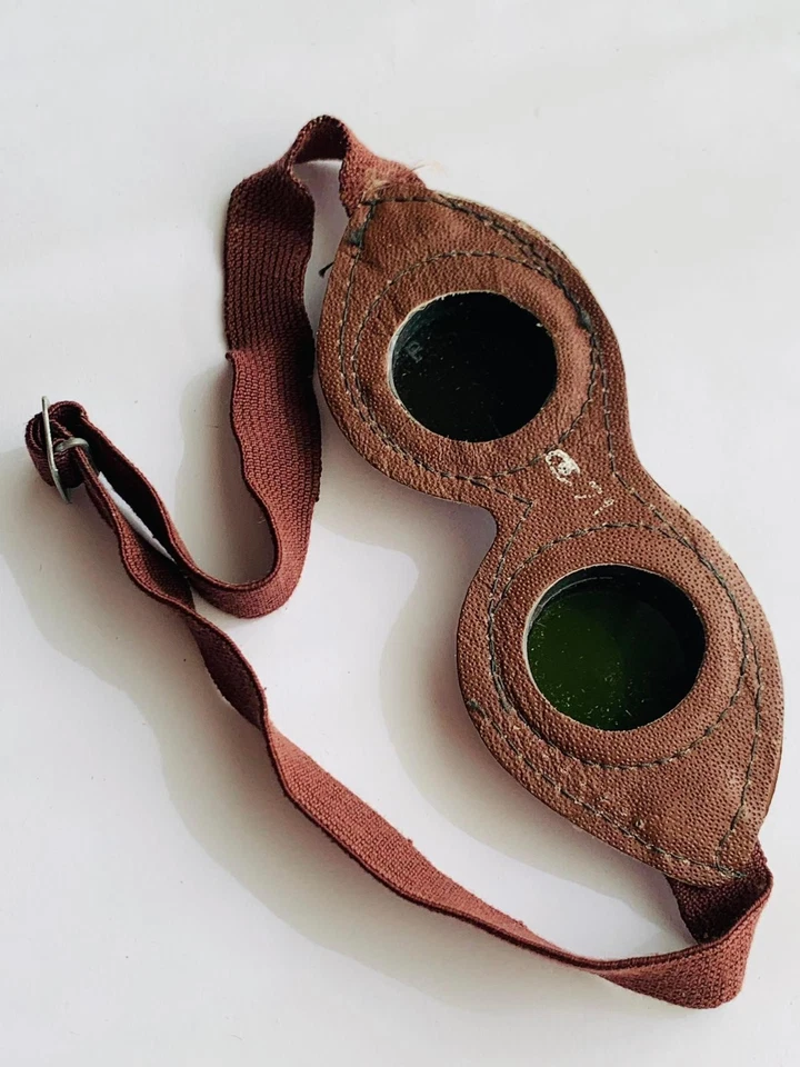 RARE 1960 Vintage Soviet USSR Welding Motorcycle Aviator Safety Sunglasses - Image 3 of 4