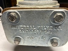 Universal 515B-15 1-1/2" Extractable Check Valve-Buna holds prime