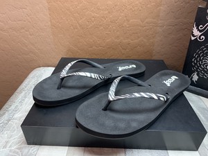 reef animal print flip flops